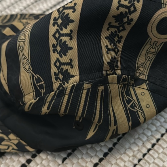 Hat. - Picture 7 of 12